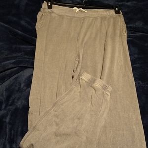 New thread & supply sweatpants